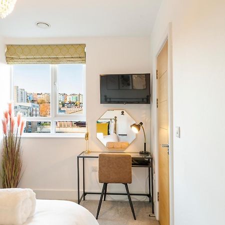 City Centre - Free Parking - Stylish 2 Bedroom Apartment Bristol Luaran gambar