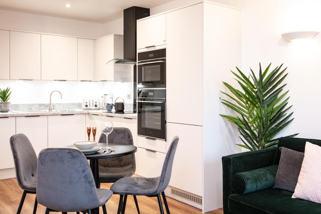 City Centre - Free Parking - Stylish 2 Bedroom Apartment Bristol Luaran gambar